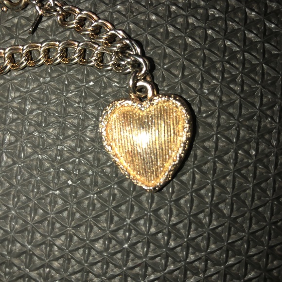 heart charm bracelet - Picture 2 of 2